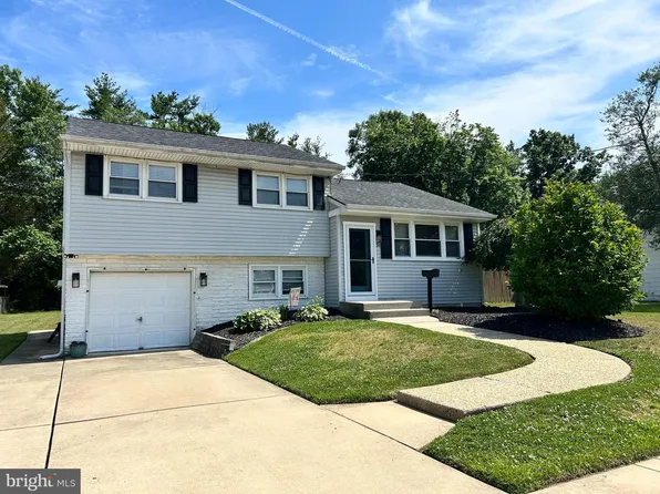 34 Ash Ave, Woodbury, NJ 08096