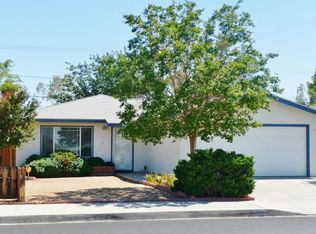 907 W Upjohn Ave, Ridgecrest, CA 93555