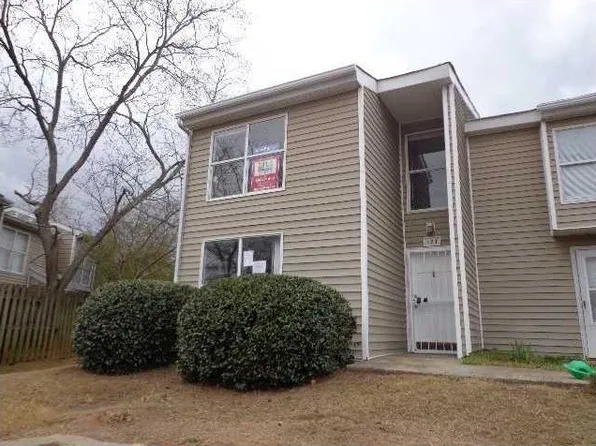 127 Governors Dr, Forest Park, GA 30297