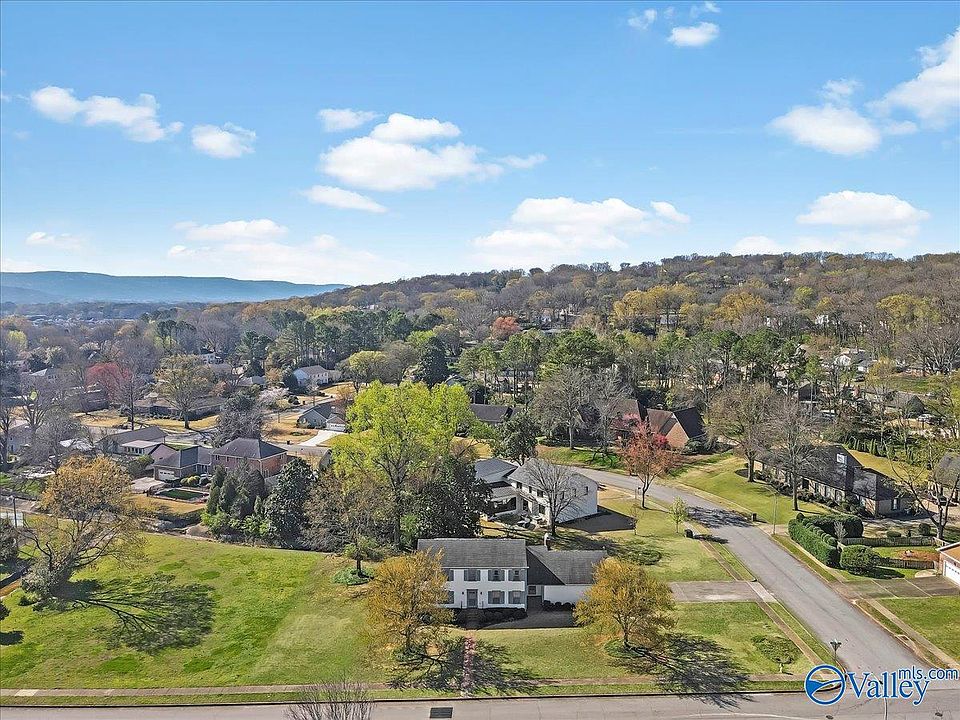 1st image of 910 Tannahill Dr SE