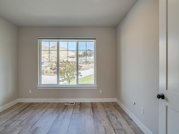 5th image of 107 Lone Ram Ln Lot 26
