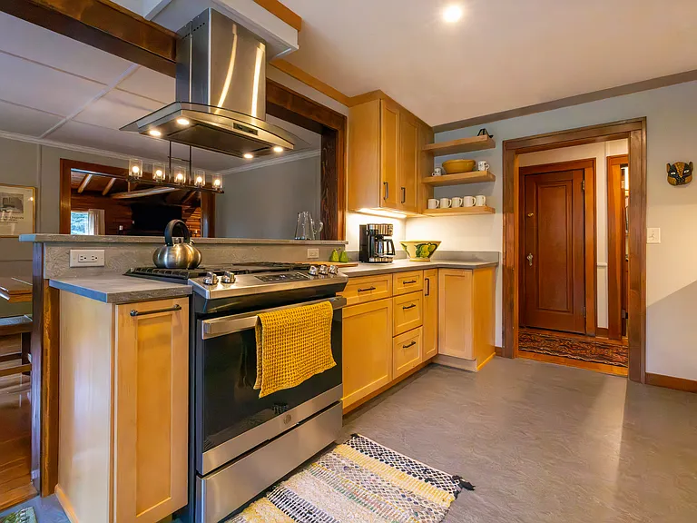 kitchen open to dining room and Living room