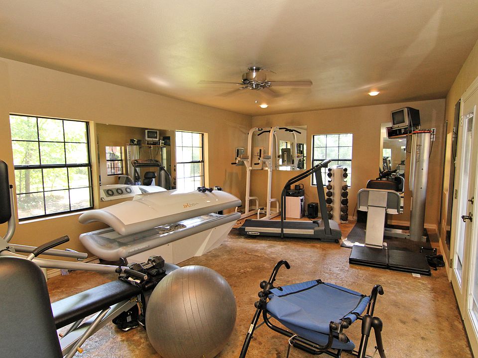 work out room