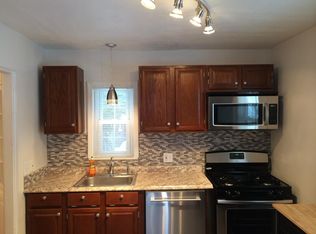382 Calderwood Ave, Pittsburgh, PA