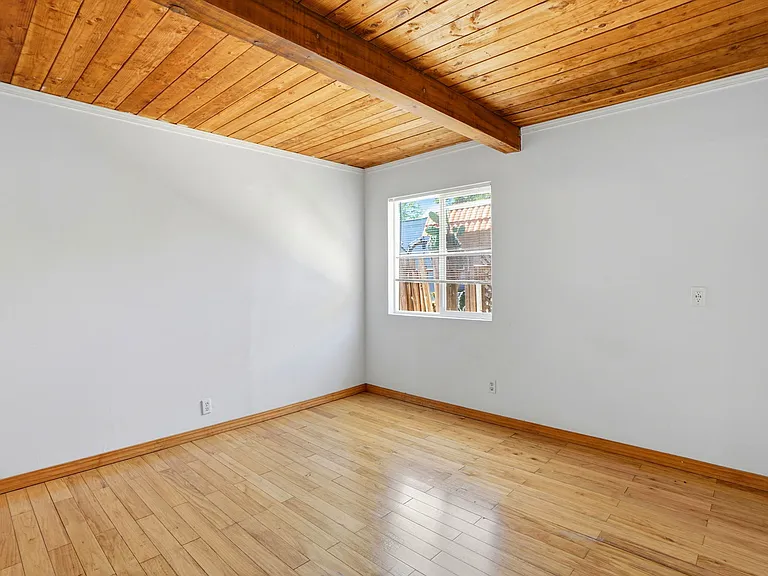 2102 Overhill Rd #A — Photo 15