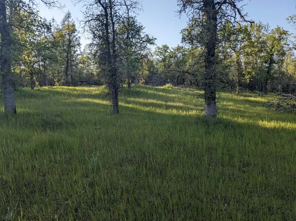 LOT 8 Neal Ln, Redding, CA 96003