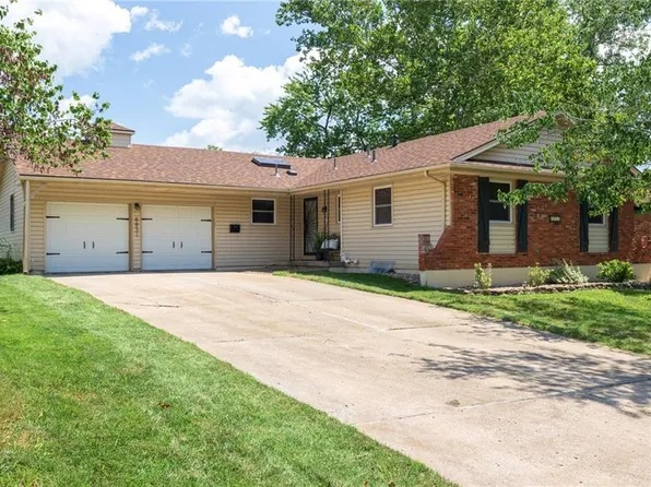 8831 Ford Ave, Kansas City, MO 64138