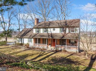 115 Valley View Dr, Parkesburg, PA 19365