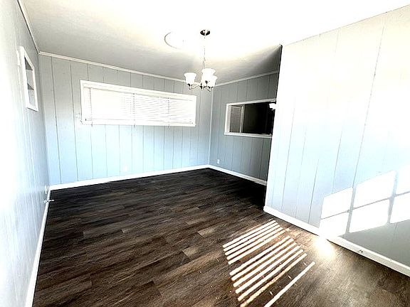 4th image of 2293 Baywood Dr