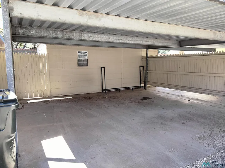 1408 Colonial Pkwy — Photo 26