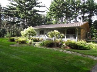 N2082 Cleghorn Rd, Waupaca, WI 54981