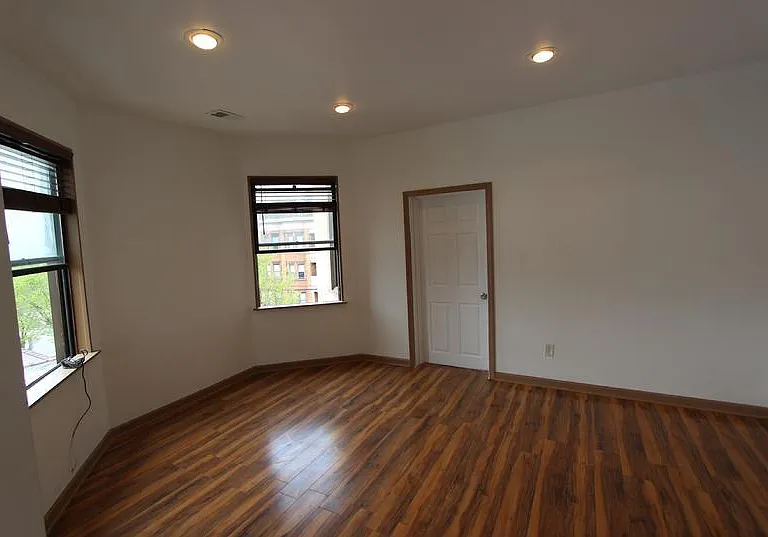 3613 California Ave #3 — Photo 4