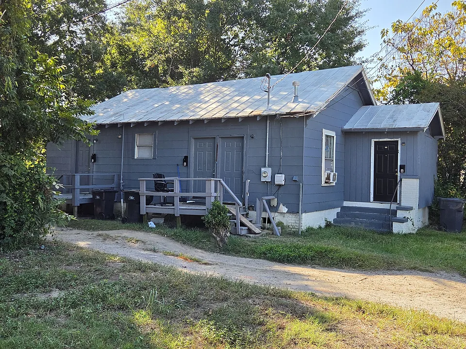 1012 Emmett St #B