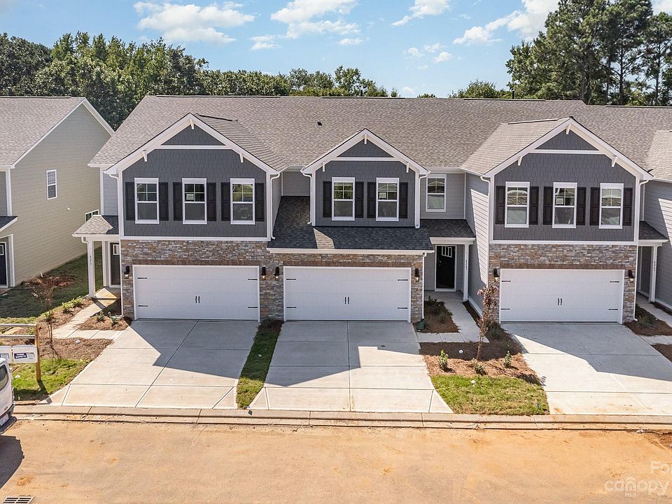 1st image of 4261 Plumeria Way