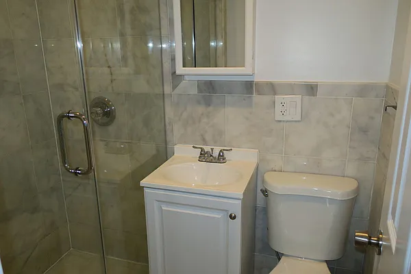 Rented by Platinum Properties | media 11