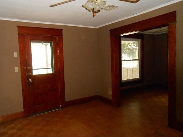 2nd image of 102 S Clinton St