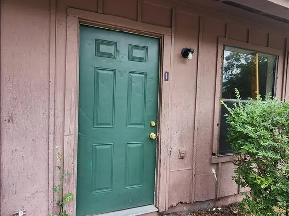 5817 NW 23rd Ter APT 1, Gainesville, FL 32653