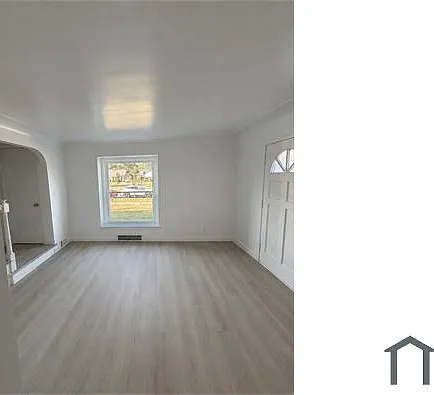 21748 Moross Rd — Photo 8