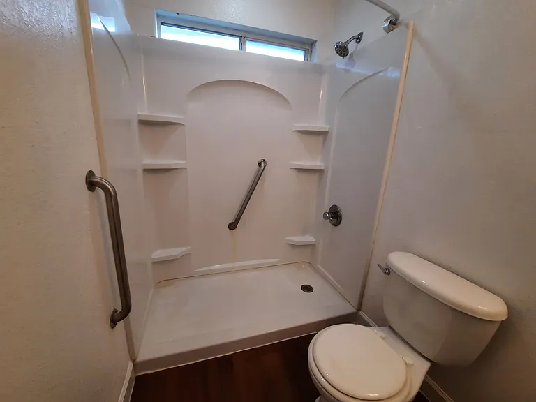1016 Glenhaven Dr — Photo 23