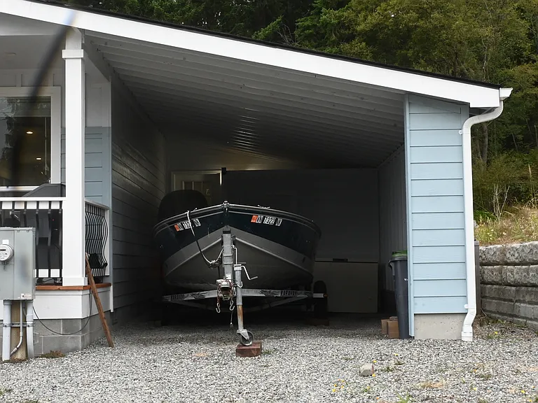 Ocean View Dr — Photo 3