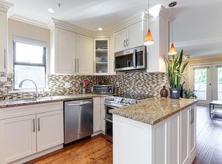 890 Broughton St #5, Vancouver, BC