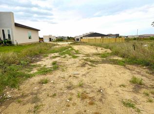 6706 El Bosal Ln, Laredo, TX 78043