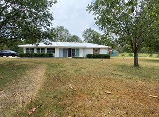 1544 Mallalieu Dr SE, Brookhaven, MS 39601