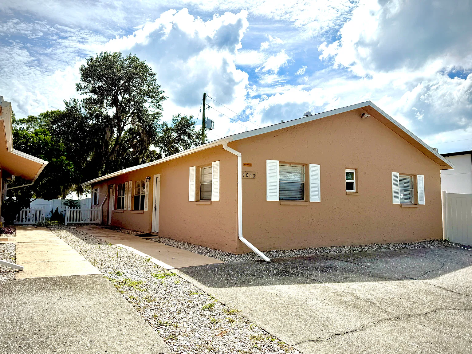 2 bed, 840 sqft, $1,495 — Photo 2