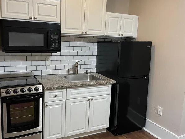 69 N Main St APT 4, Spring City, PA 19475