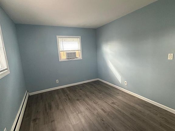 5th image of 19 Baldwin Rd