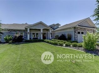 4886 Hurst Landing Rd, Rock Island, WA 98850