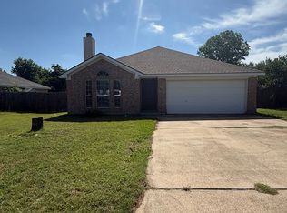 314 Beaumont Dr, Weatherford, TX 76086
