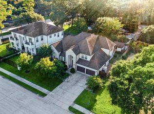 1405 Pine Chase Dr, Houston, TX 77055