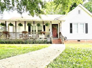 607 S Johnson St, Gaffney, SC 29340