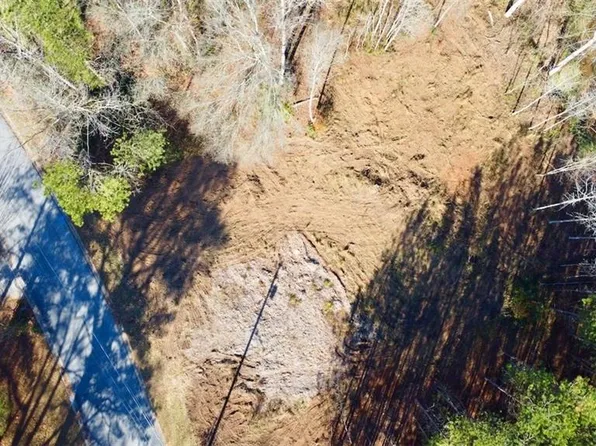 80 Indian Lake Dr #2, Hiram, GA 30141