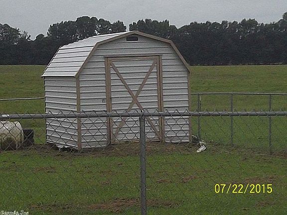 3rd image of 135 Eastland Acres Dr