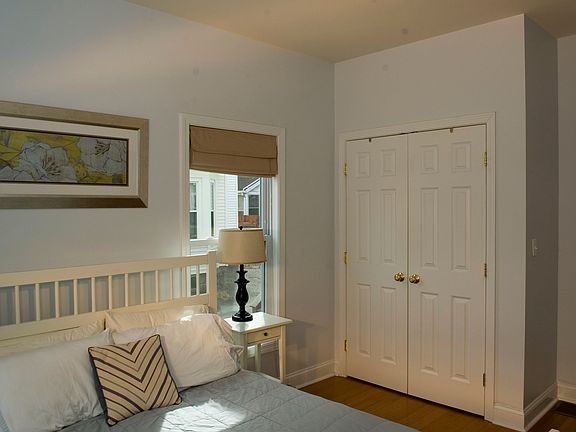 1st bedroom
