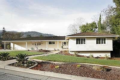 1st image of 1315 Hillcrest Dr