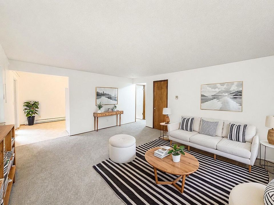 1st image of 3111 N 26th St #4