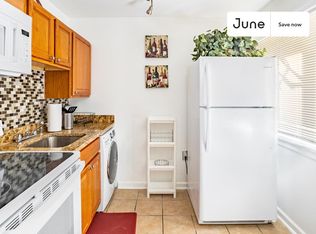 1317 K St SE APT 8, Washington, DC 20003