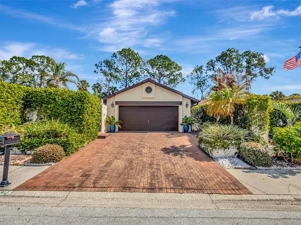 13528 Avista Dr, Tampa, FL 33624