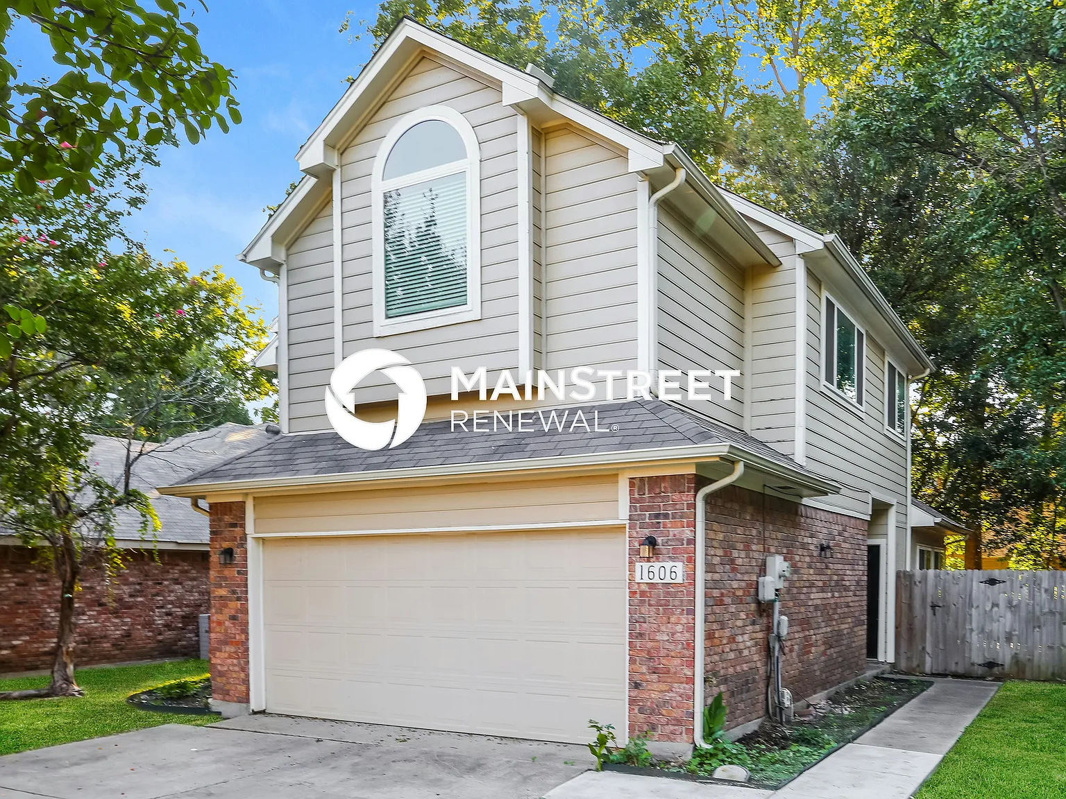 1606 Allen Dr — Photo 4
