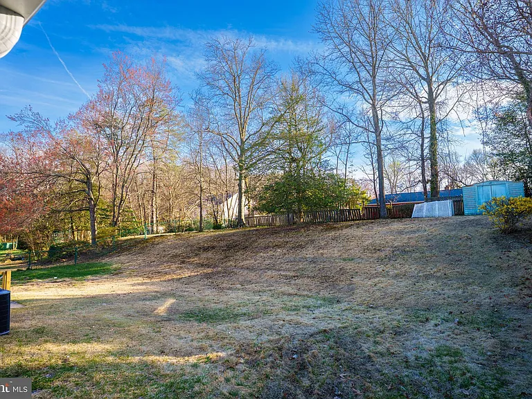 4305 Elmwood Rd — Photo 28