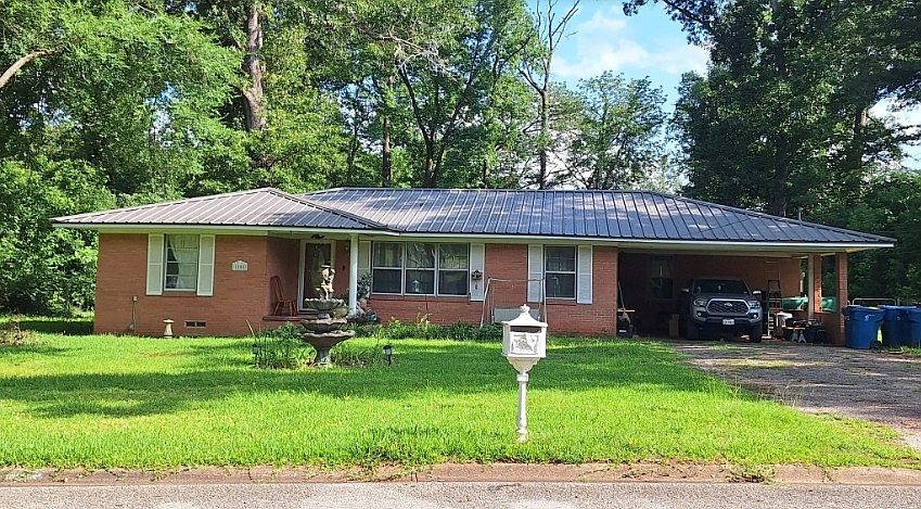 1st image of 1508 E Lantrip St