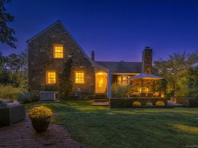 14 Gledhill Lane, West Hartford, CT, 06117