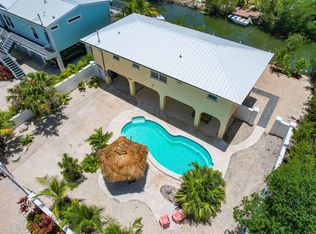 17226 Jamaica Ln, Sugarloaf Key, FL 33042