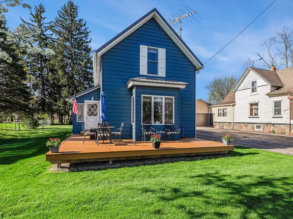 444 Schoolhouse St, Ortonville, MI 48462
