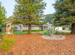 1102 Hope Ln, Redding, CA 96003