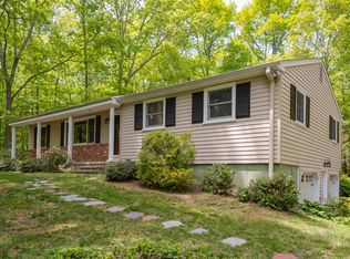 15 Godman Rd, Madison, CT 06443