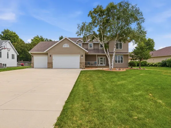 3200 Eagle Ridge Dr E, Willmar, MN 56201